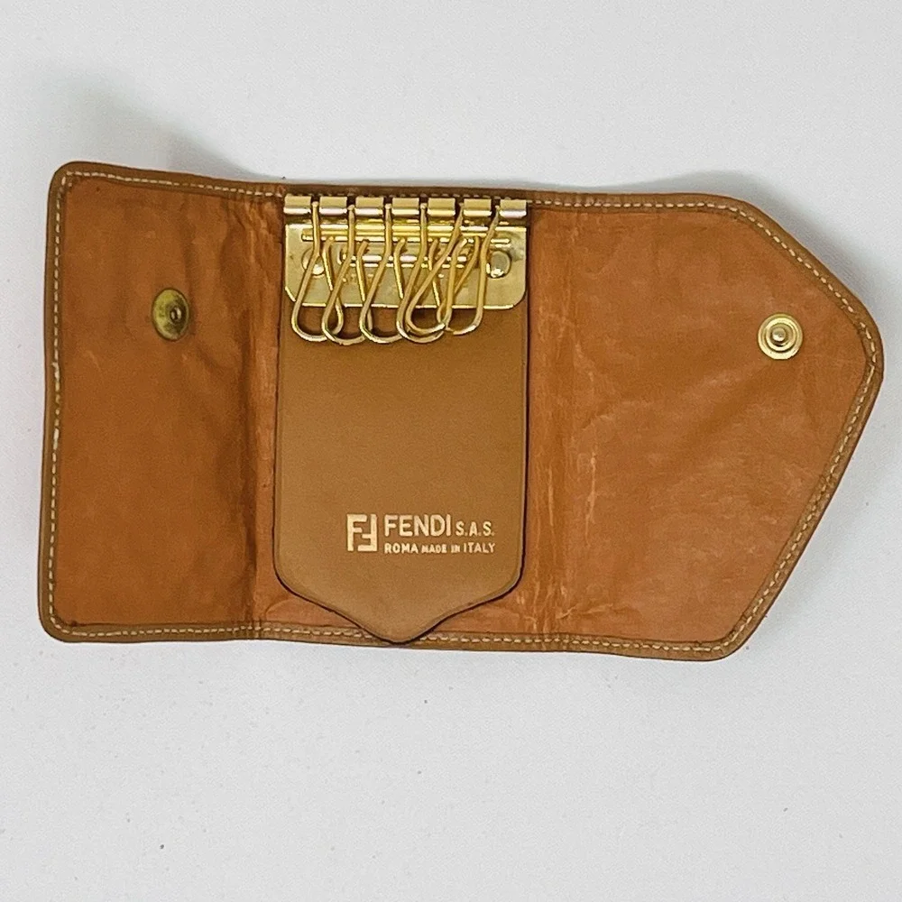 Fendi Red Brown Leather Envelope 6 Key Chain for Women, Logo Accent, 4x2.5in